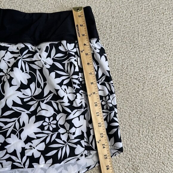 Lands End Swim Shorts Black White Floral 22W Quick Dry Stretch Pockets - Picture 2 of 10